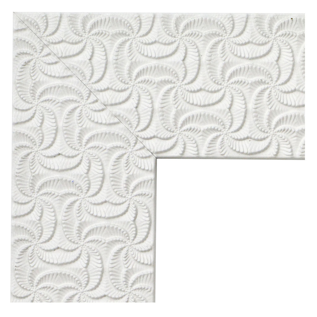 Moldura en Madera Acabado Blanco. Modelo 5133 BLANCO – Luminosidad Texturizada y Estética Contemporánea