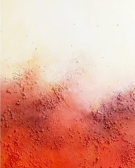 Obra abstracta textura decorativos en tonos tierra y coral.