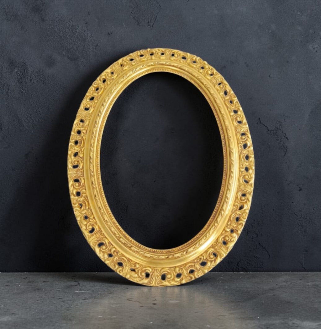 Marco Decorativo en Pan de Oro – 42x57 cm